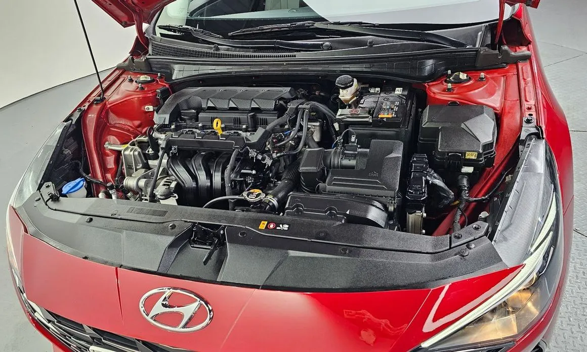 Hyundai AVANTE — фото 3