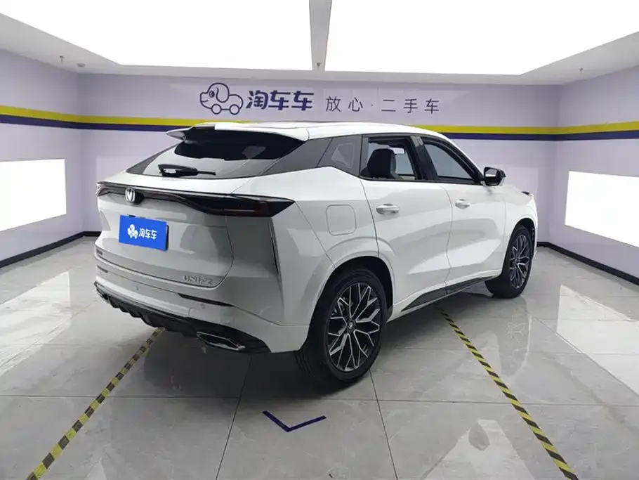 Changan UNI-Z New Energy 2025 из CN, фото 8