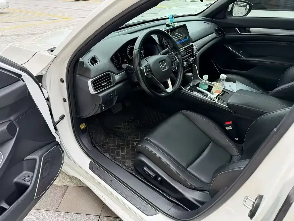 Honda Inspire — фото 5