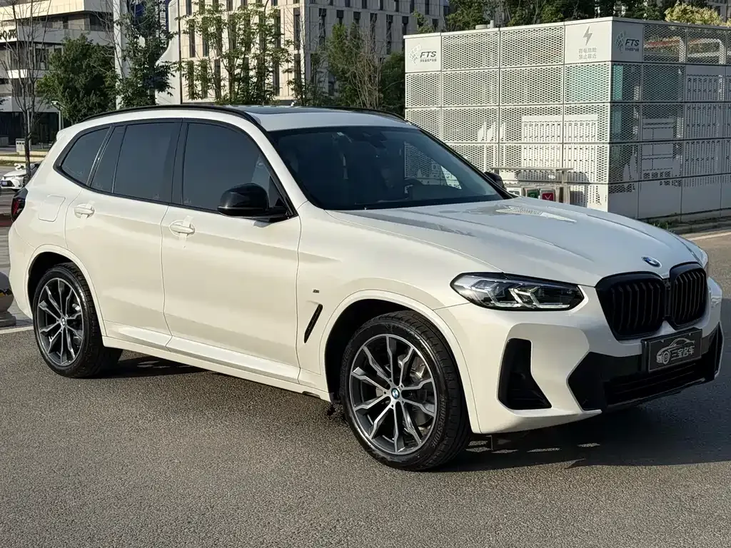 BMW X3 — фото 9
