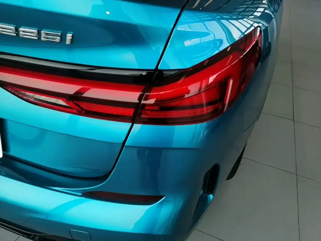 BMW 2 Series (Import) 2024 из CN, фото 3