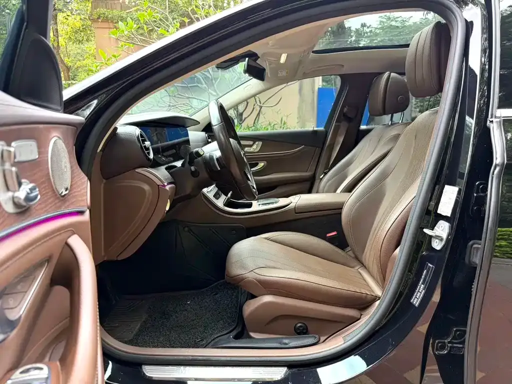 Mercedes-Benz E-Class 2021 из CN, фото 2