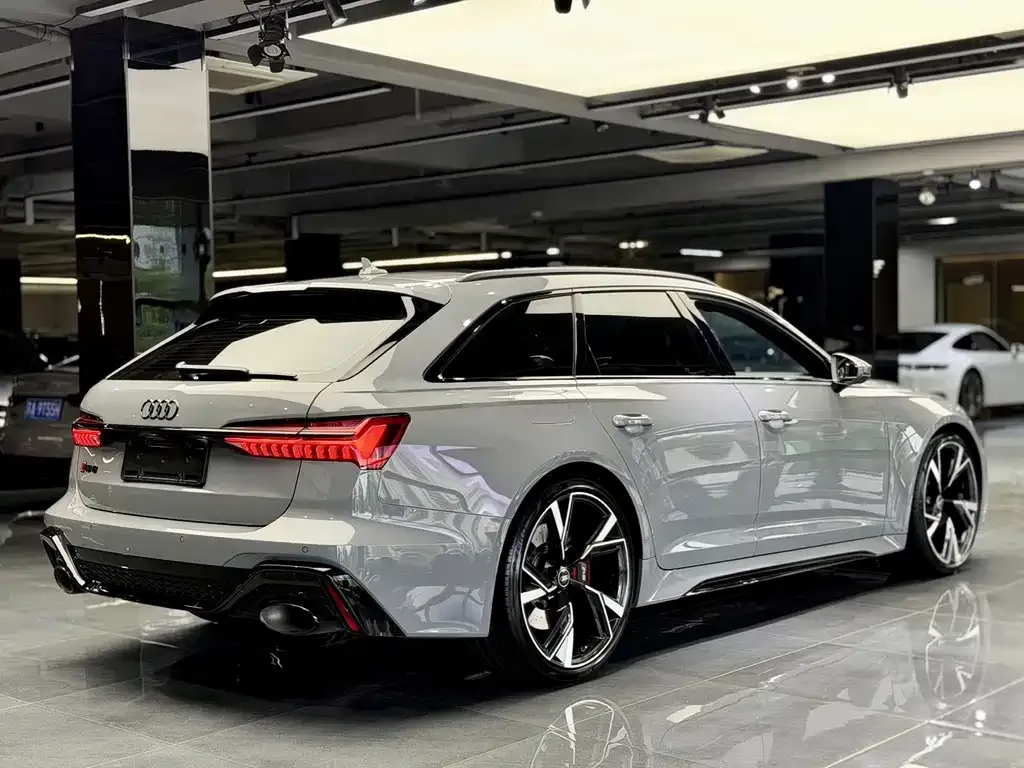 Audi RS 6 — фото 10