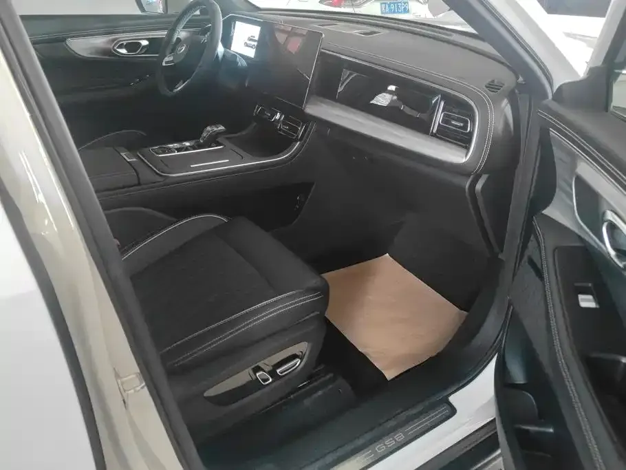 GAC Motor Trumpchi GS8 — фото 6