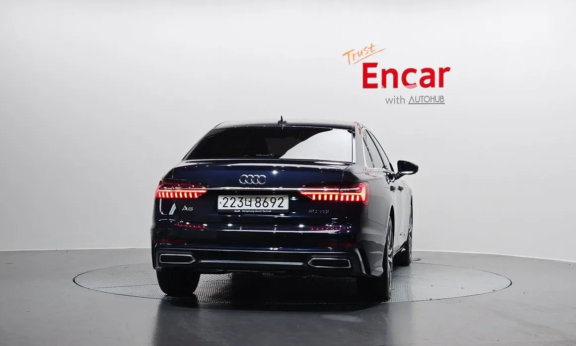 Audi A6 — фото 10