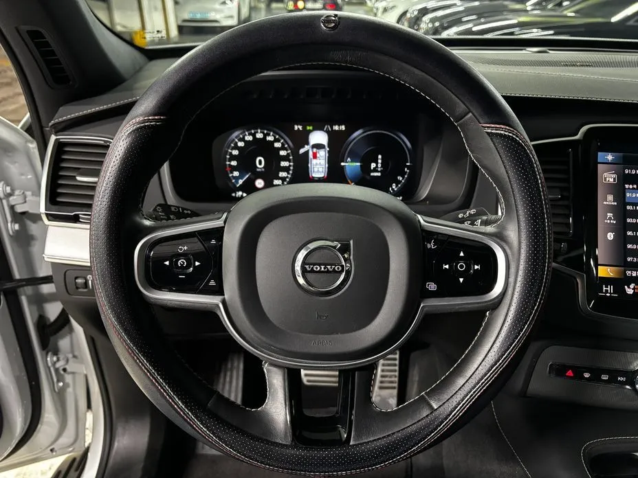 Volvo XC90 2021 из KR, фото 10