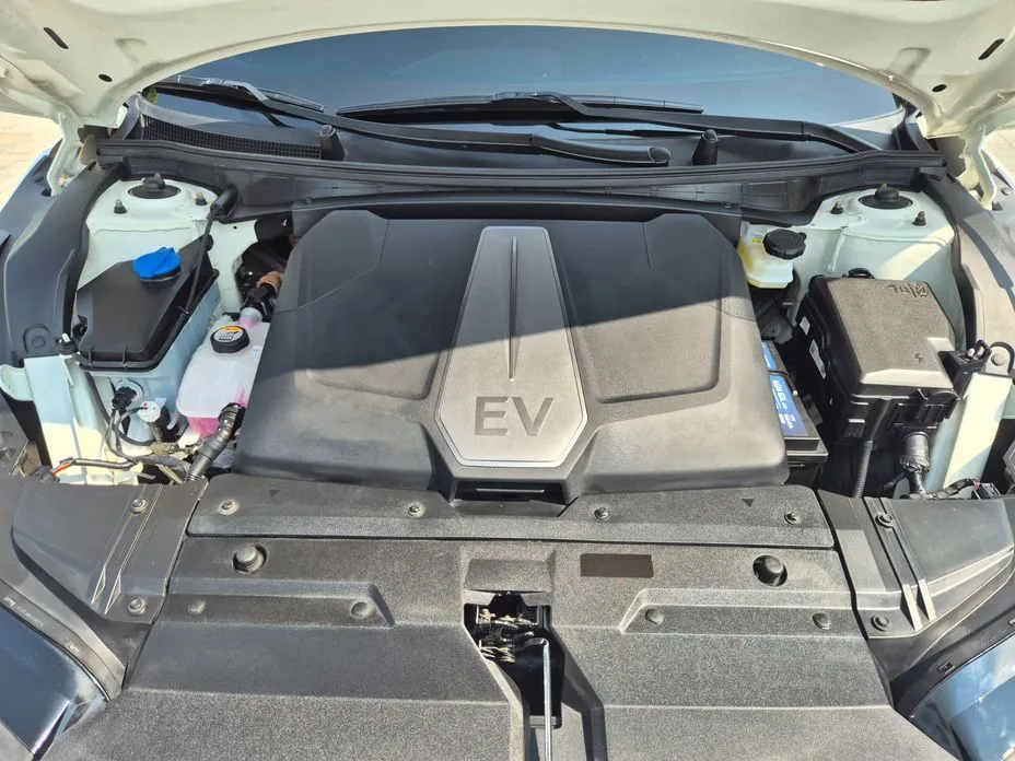 Kia EV6 — фото 7