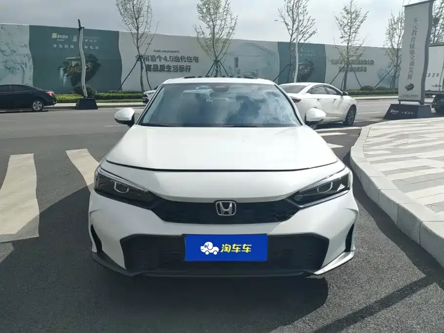 Honda Civic — фото 8