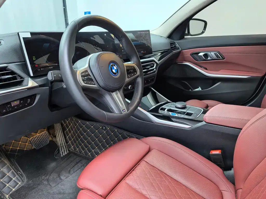 BMW i3 — фото 9