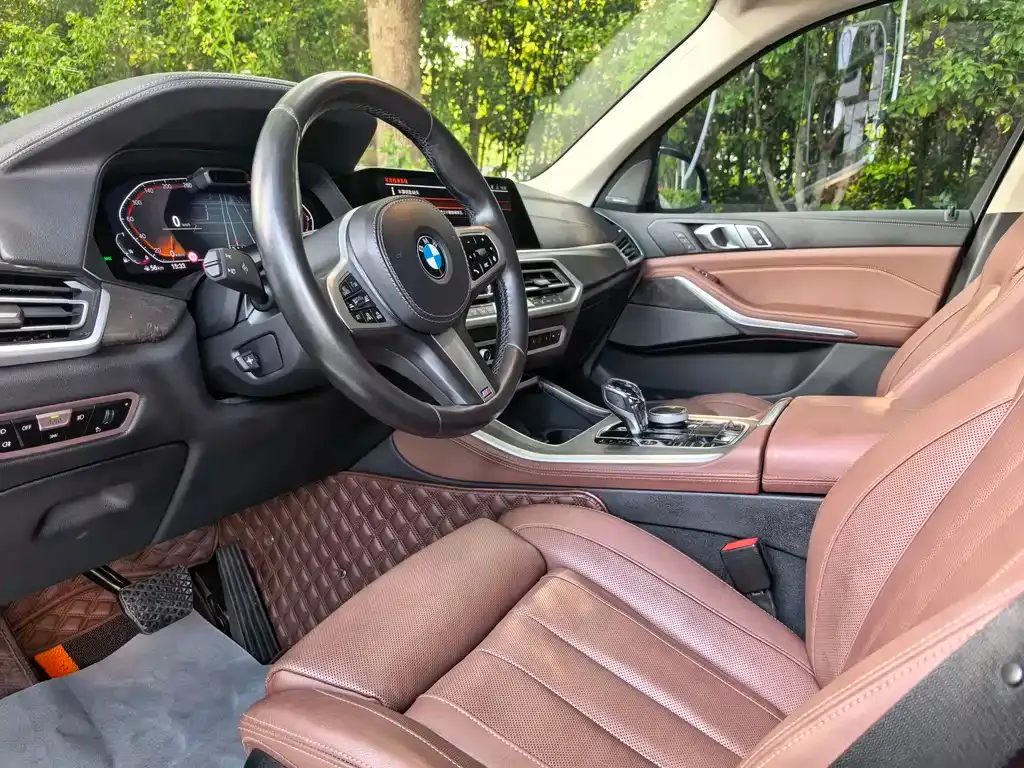 BMW X5 (Import) — фото 8