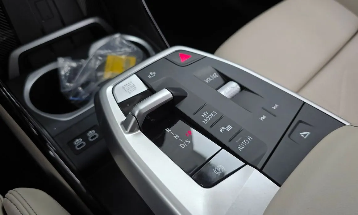 BMW X1 2025 из KR, фото 9