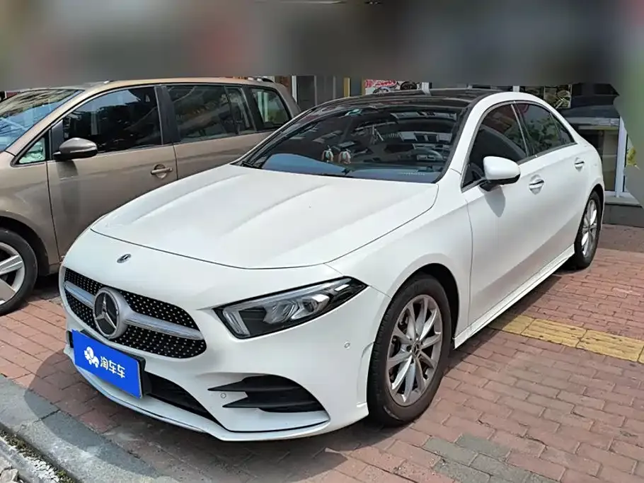 Mercedes-Benz A-Class — фото 1