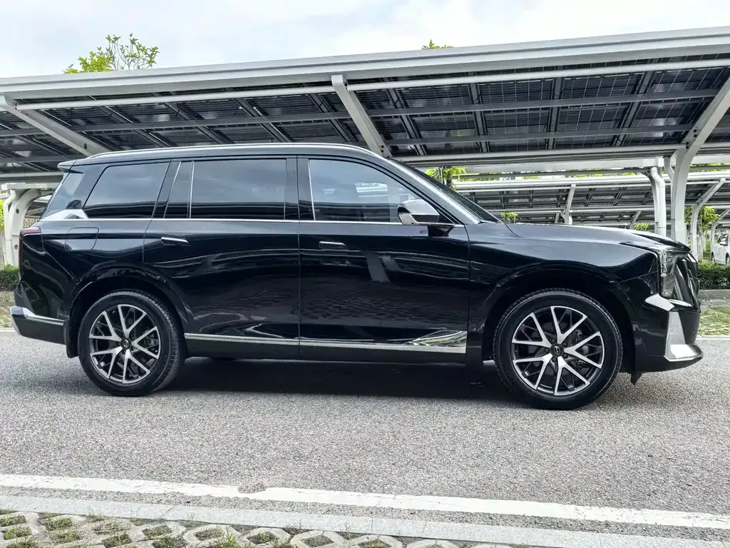 GAC Motor Trumpchi GS8 — фото 5