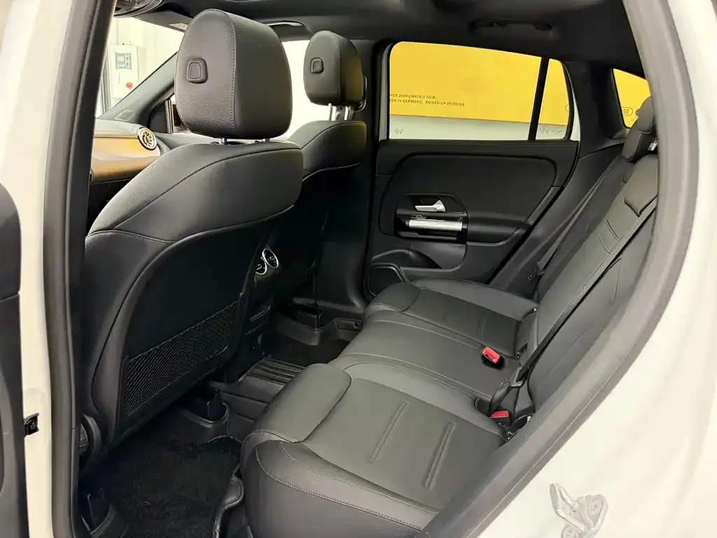 Mercedes-Benz GLA — фото 4