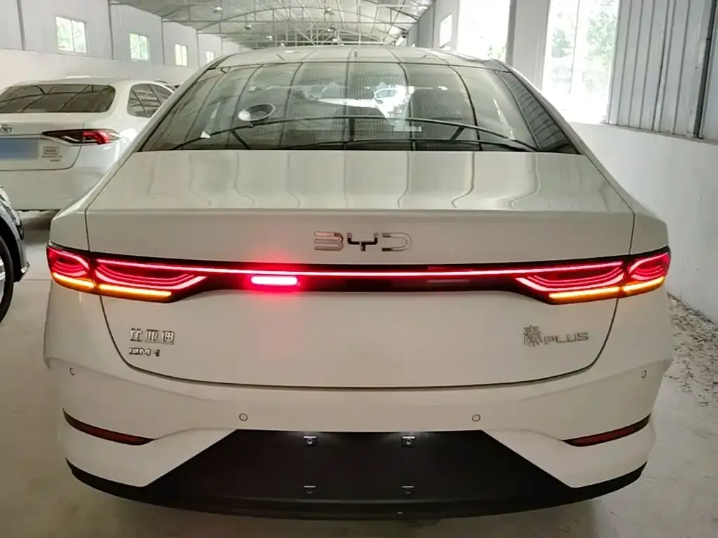 BYD Qin PLUS — фото 6