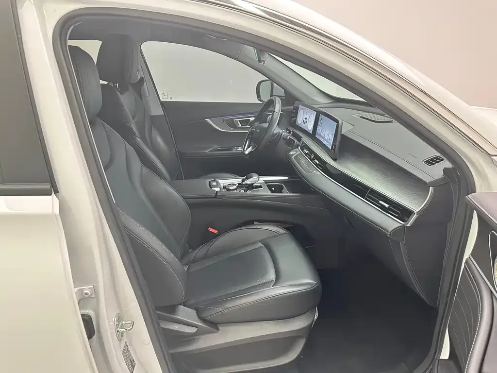 Chery Tiggo 8 PRO — фото 9
