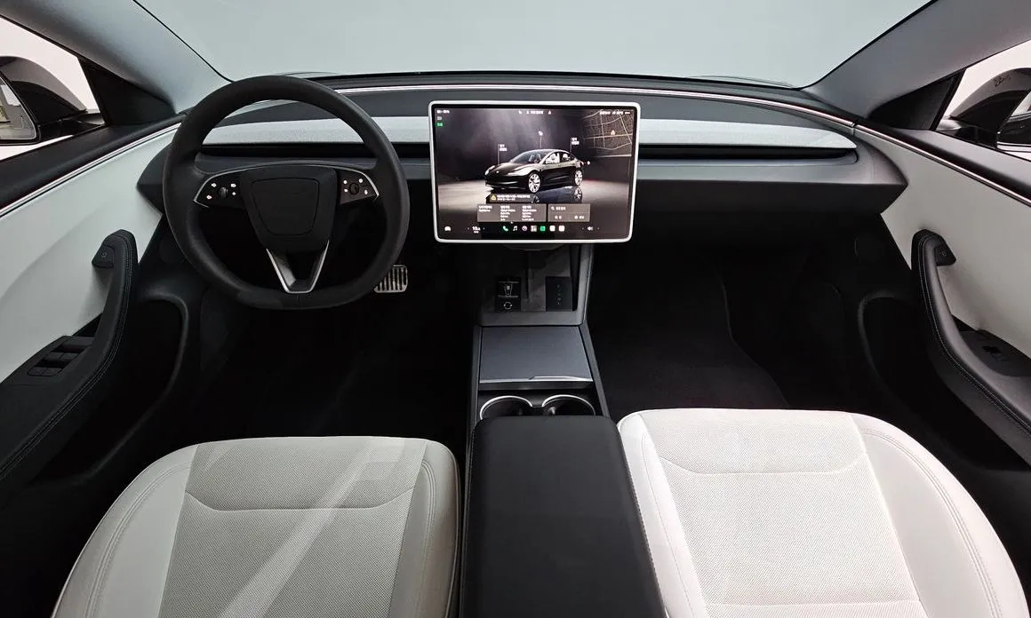 Tesla Model 3 — фото 9