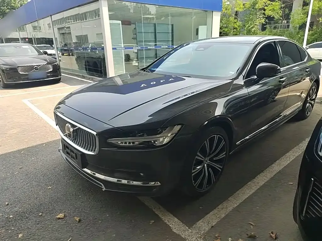 Volvo S90 — фото 6