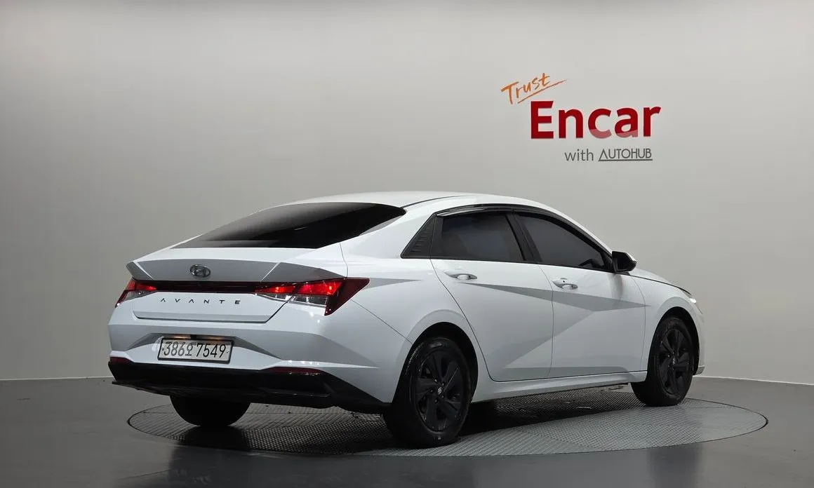 Hyundai AVANTE — фото 4