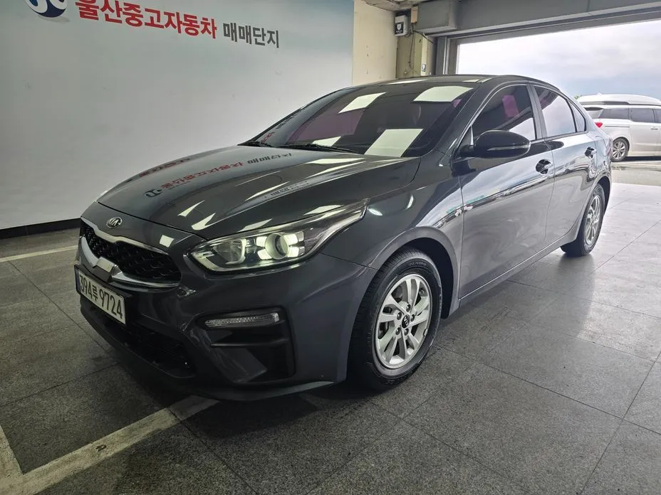 Kia K3 1.6 Prestige 1