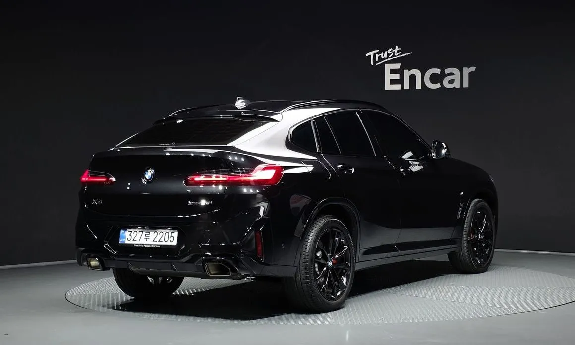 BMW X4 — фото 10