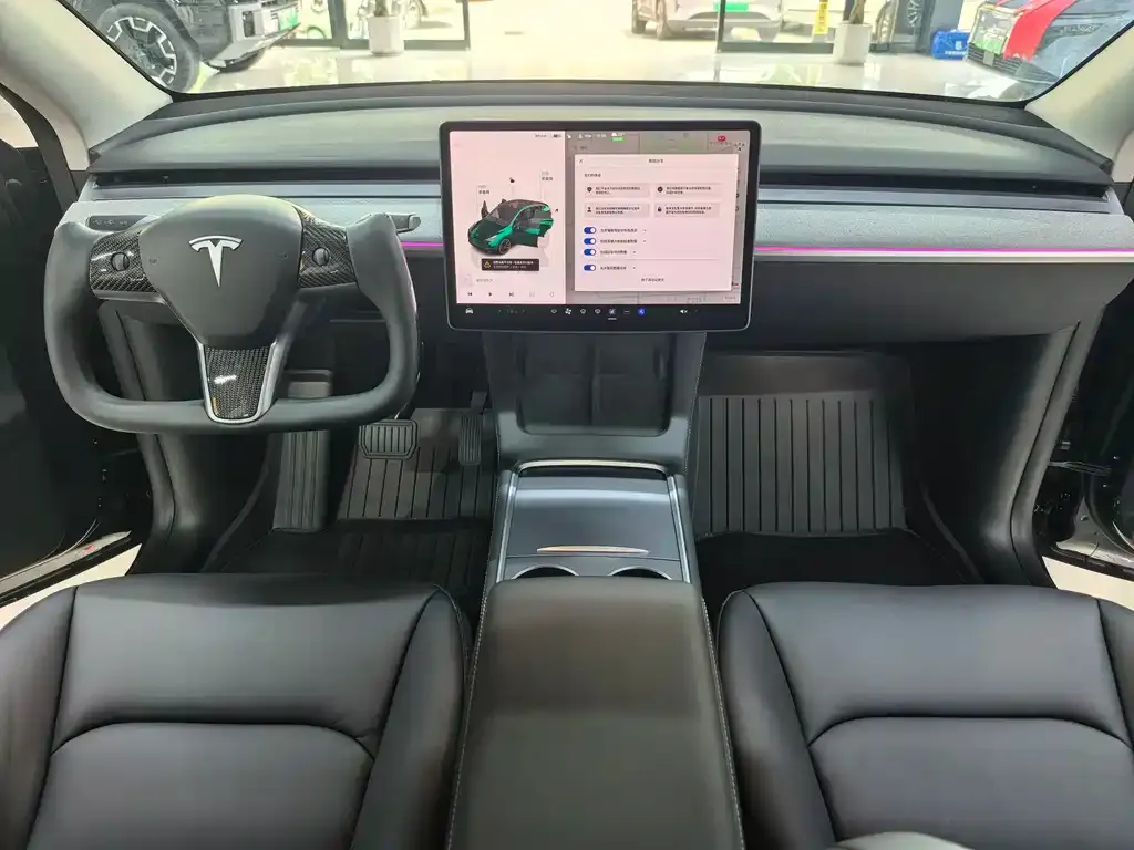 Tesla Model Y — фото 3