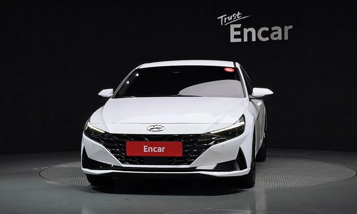 Hyundai AVANTE — фото 5