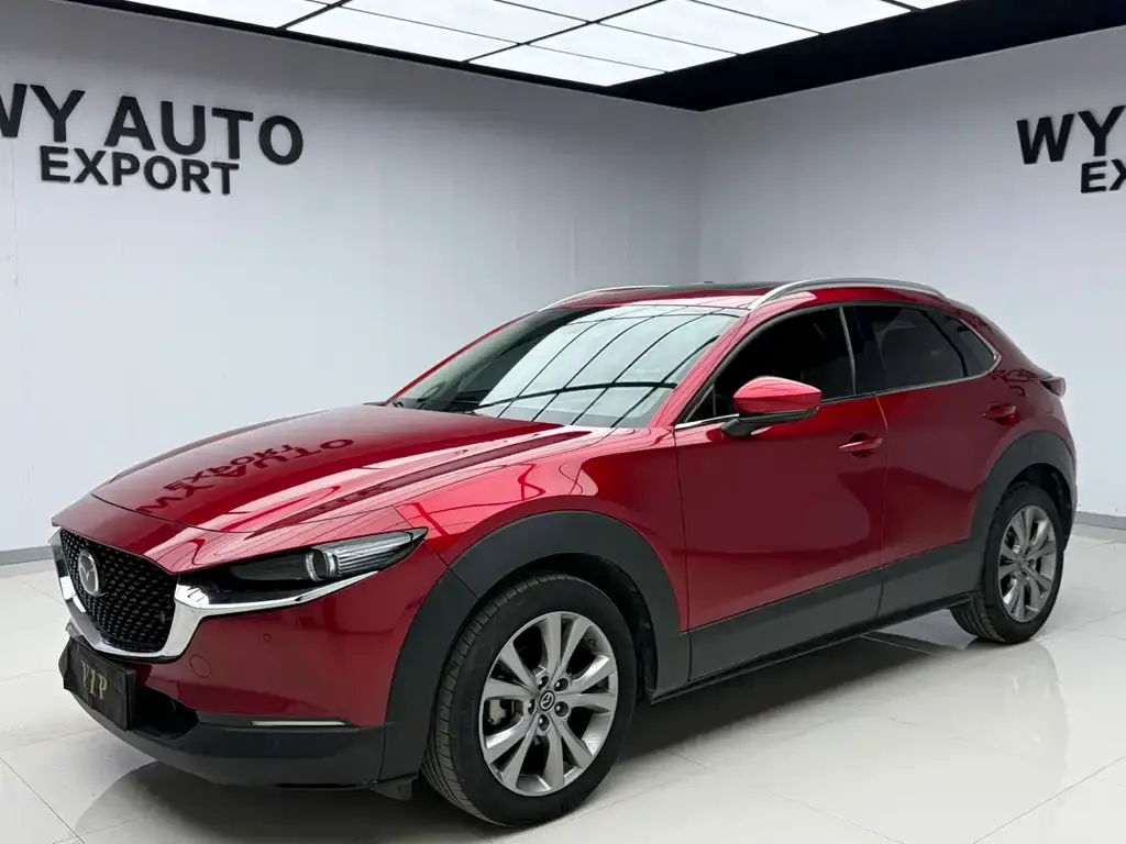 Mazda CX-30 — фото 1