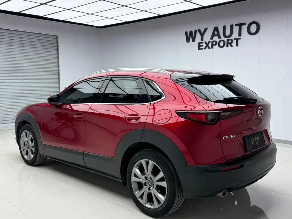 Mazda CX-30 — фото 4
