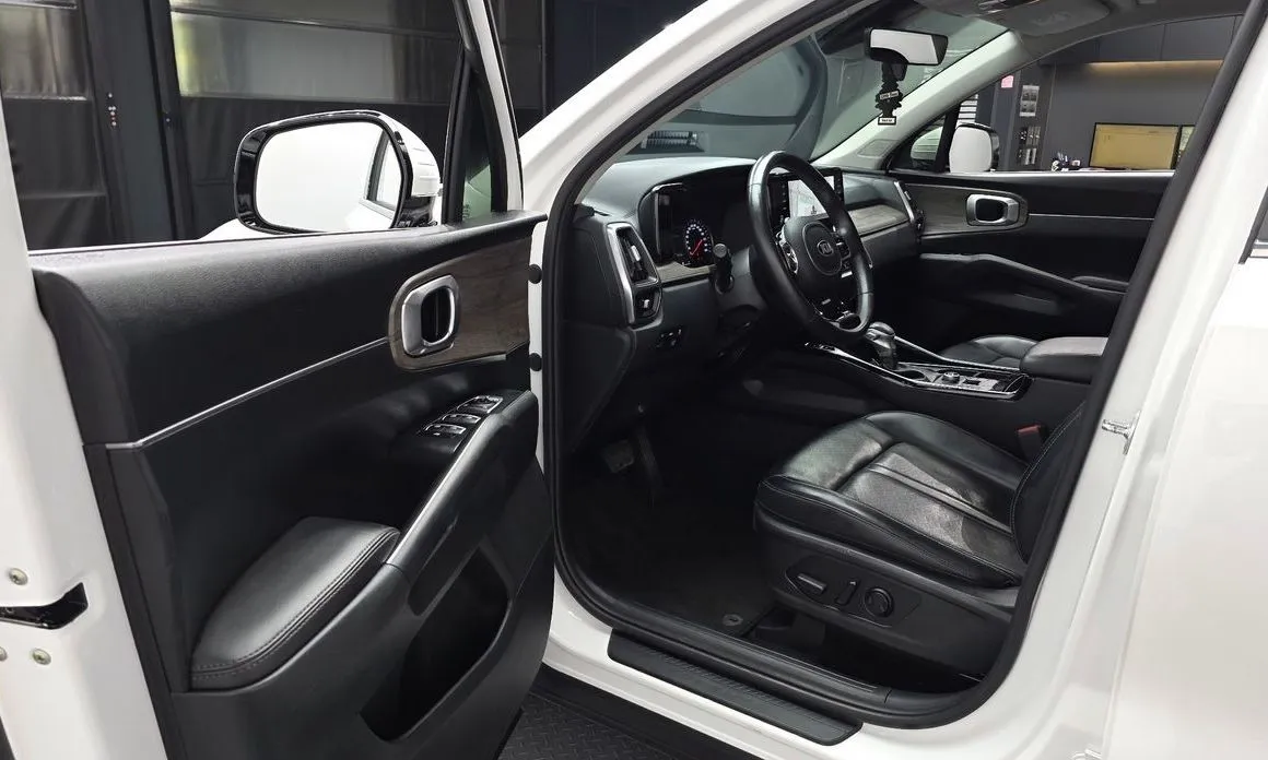 Kia Sorento — фото 3
