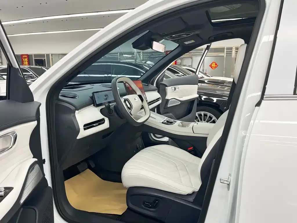 Geely Galaxy Xingjian 7 — фото 10