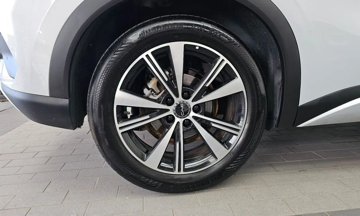 BYD Atto 3 — фото 10