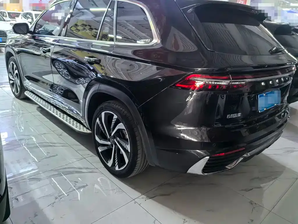 Geely Xingyue L — фото 6