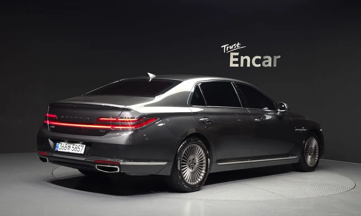 Genesis G90 — фото 2