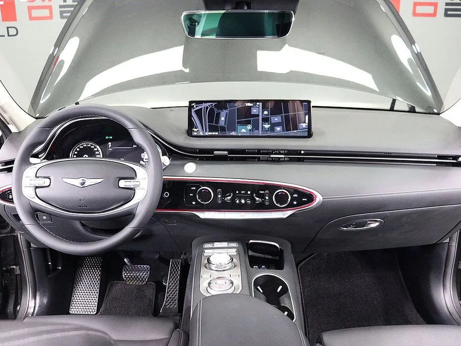 Genesis GV70 2023 из KR, фото 3
