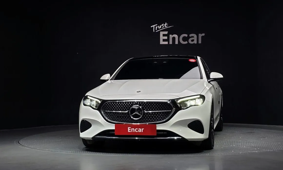 Mercedes-Benz E-Class 2024 из KR, фото 2