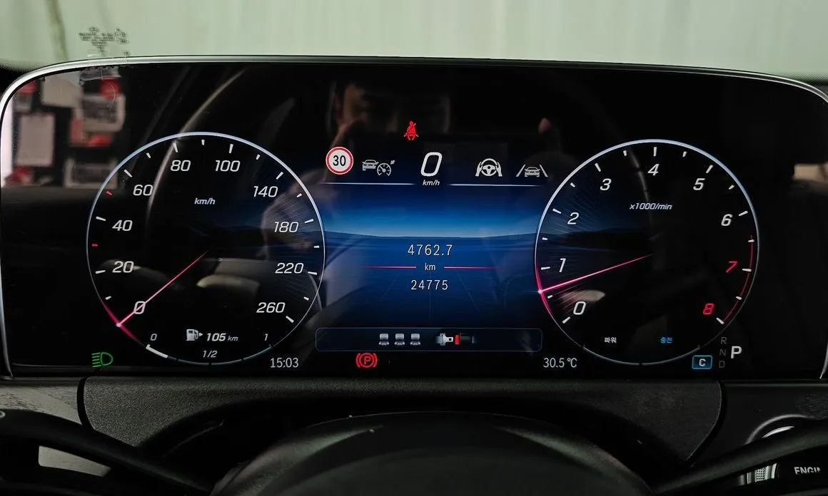 Mercedes-Benz E-Class 2024 из KR, фото 5