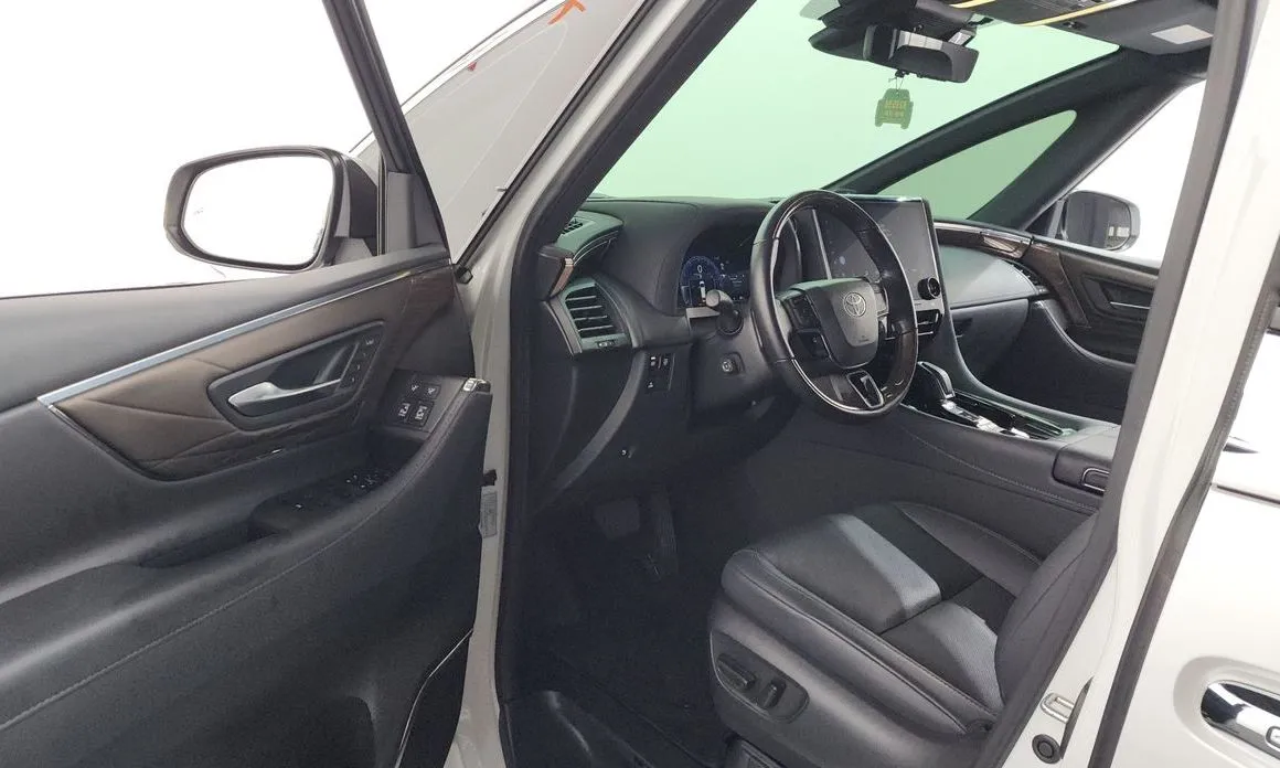 Toyota Alphard 2024 из KR, фото 9