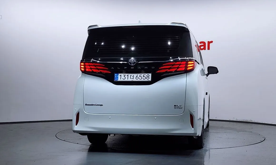 Toyota Alphard 2024 из KR, фото 8
