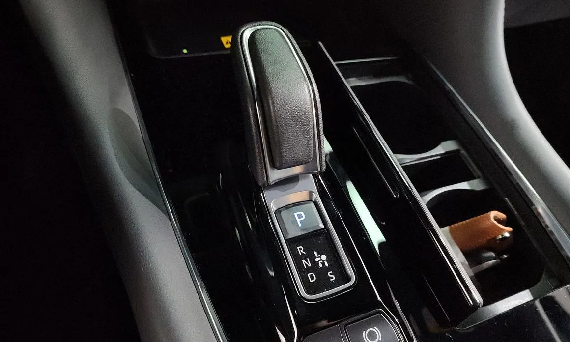 Toyota Alphard 2024 из KR, фото 4