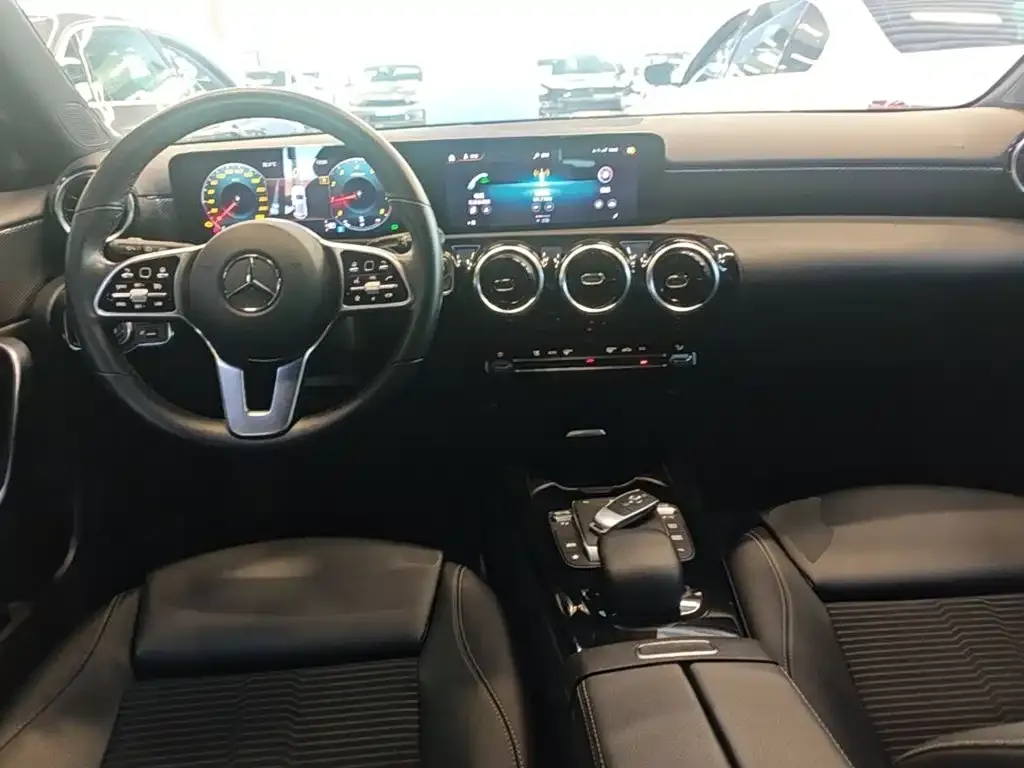 Mercedes-Benz A-Class (Import) — фото 3