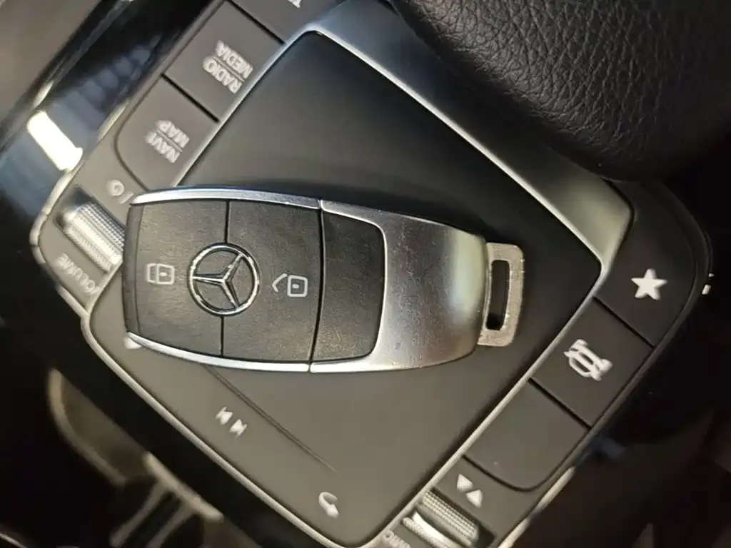 Mercedes-Benz A-Class (Import) — фото 7