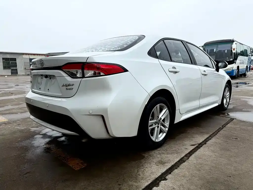 Toyota Levin — фото 10