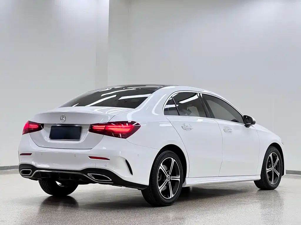 Mercedes-Benz A-Class — фото 5