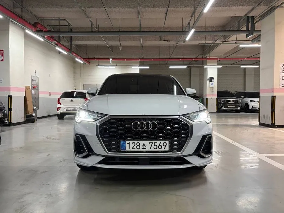 Audi Q3 35 TDI Premium Sportback 1