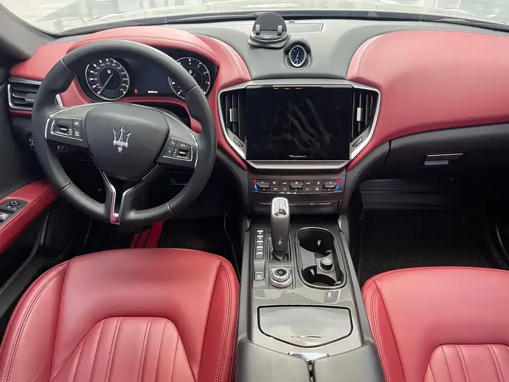 Maserati Ghibli — фото 5