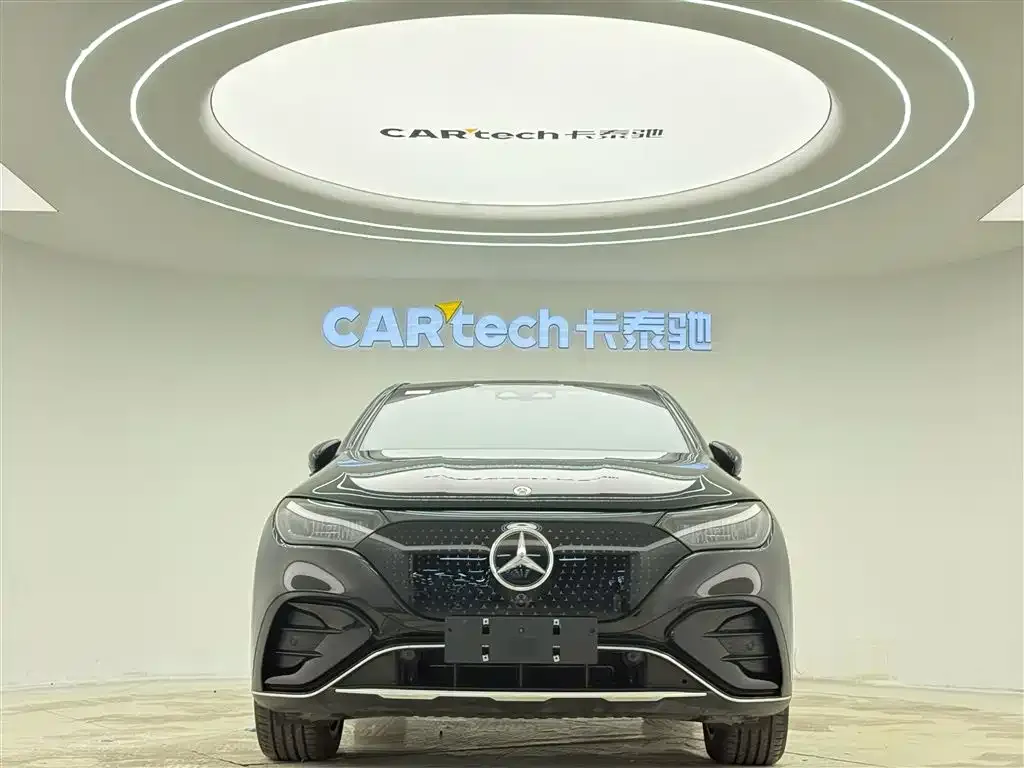 Mercedes-Benz EQE SUV — фото 3