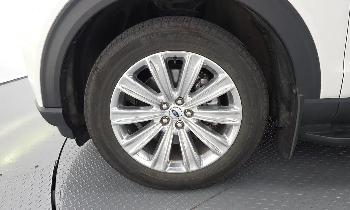Ford Explorer 2021 из KR, фото 8