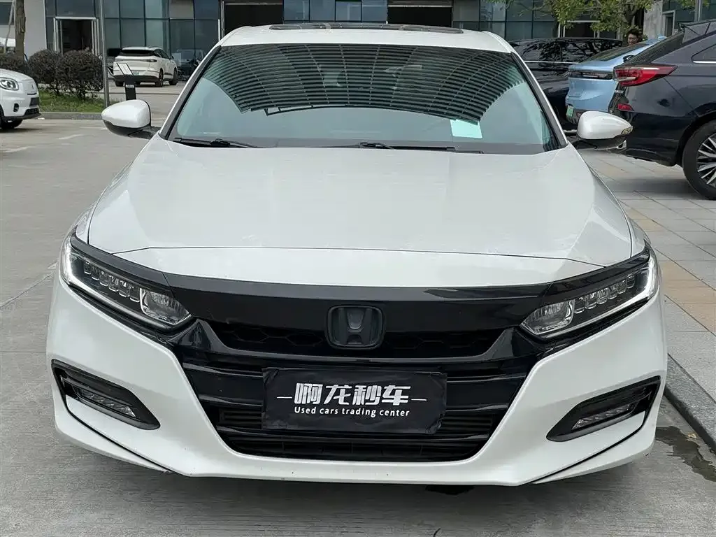 Honda Accord — фото 2