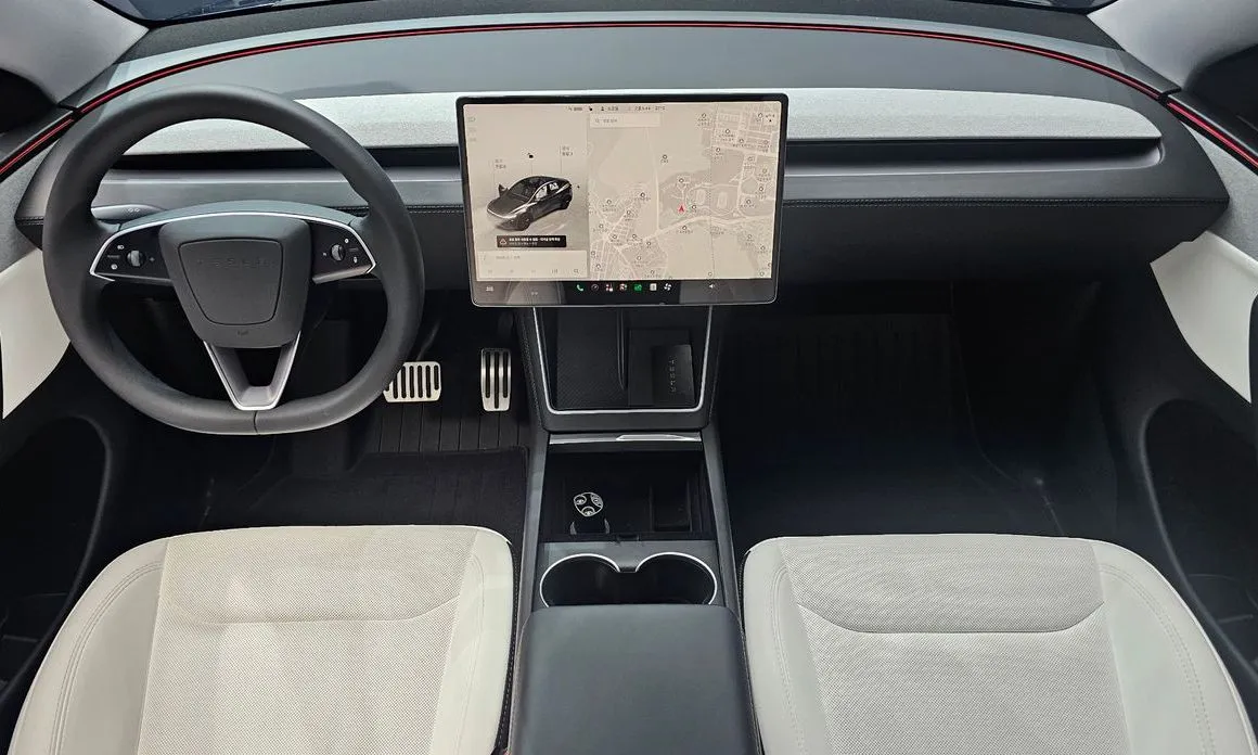 Tesla Model Y — фото 9